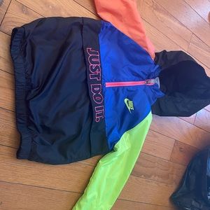 Nike Windbreaker